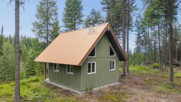 925 Yelping Coyote Run, Trego, MT 59934