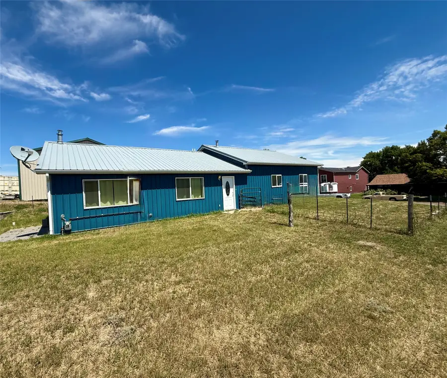 317 3rd Street S, Cascade, MT 59421 - #2