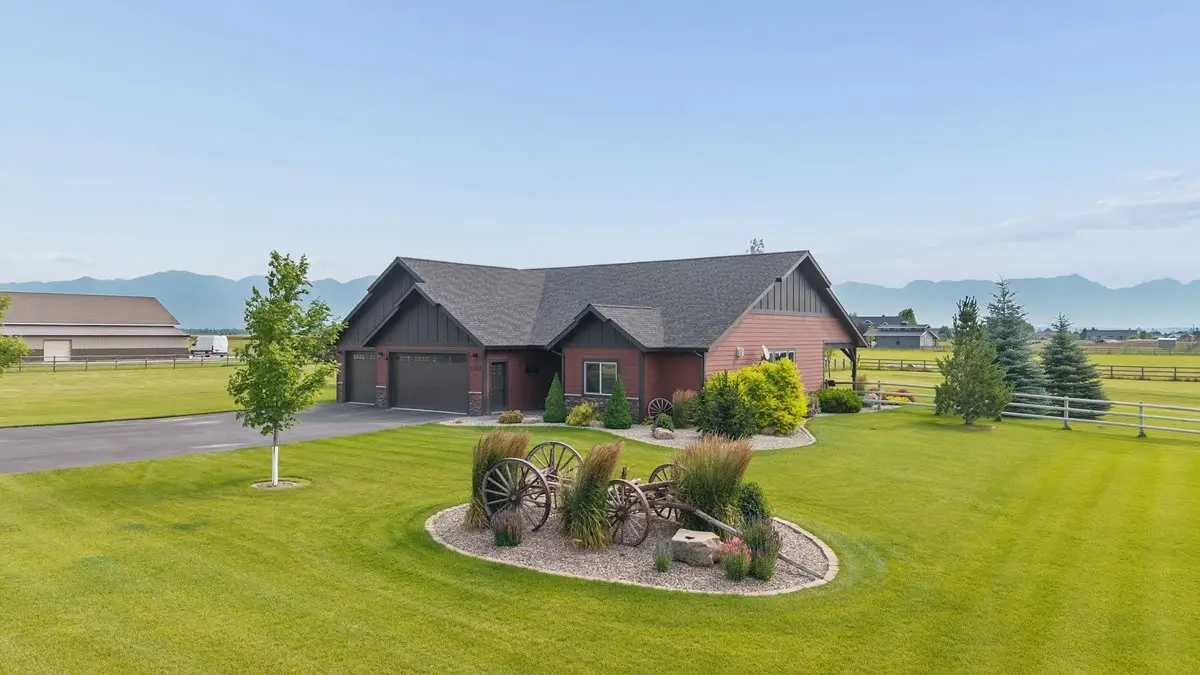 1620 Moon Bow Loop, Kalispell, MT 59901 - #1