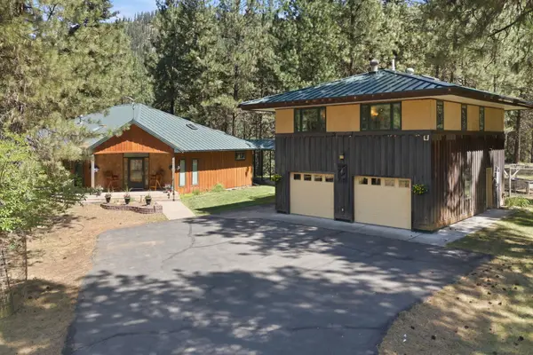 56 W River Ridge Lane, Superior, MT 59872