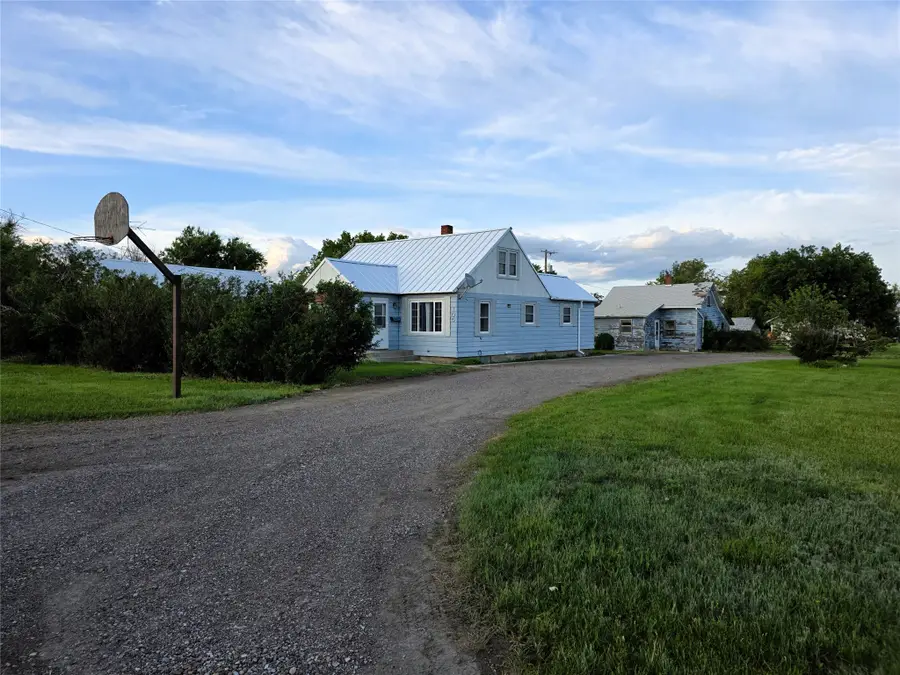 105 2nd Avenue Nw, Dutton, MT 59433 - #2