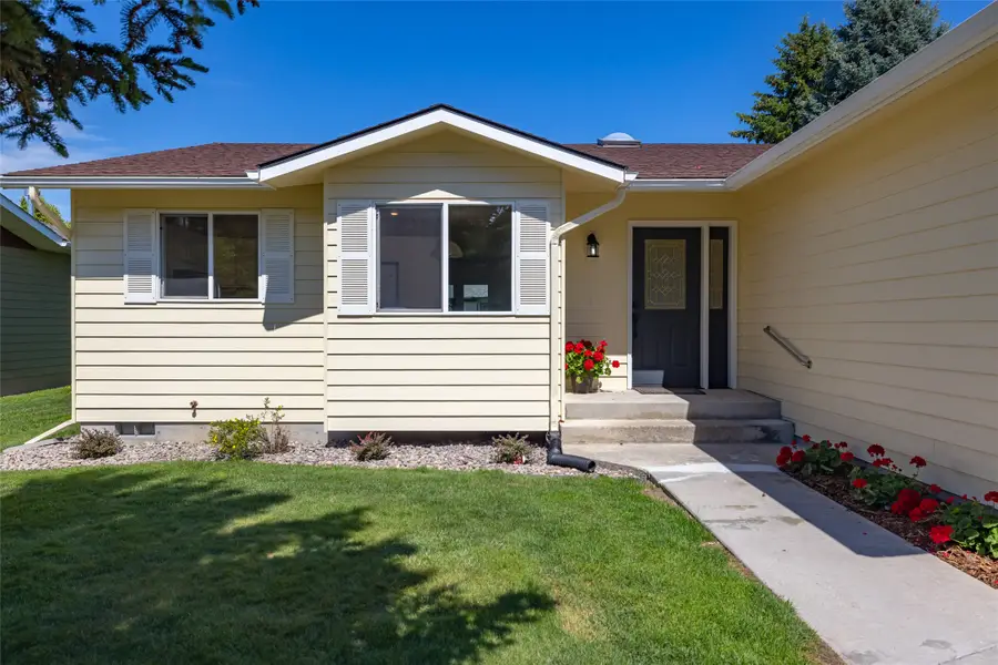 152 W Nicklaus Avenue, Kalispell, MT 59901 - #2