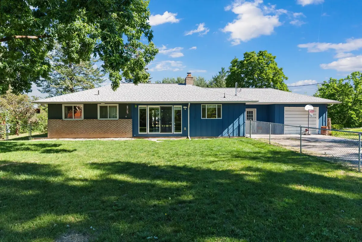 6 12th Avenue W, Polson, MT 59860 - #1