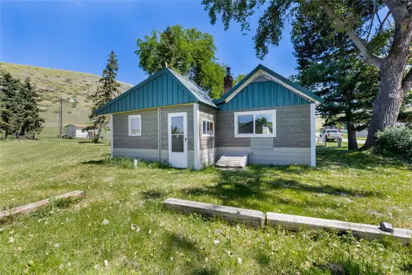 25 Luxor Lane, Sand Coulee, MT 59472