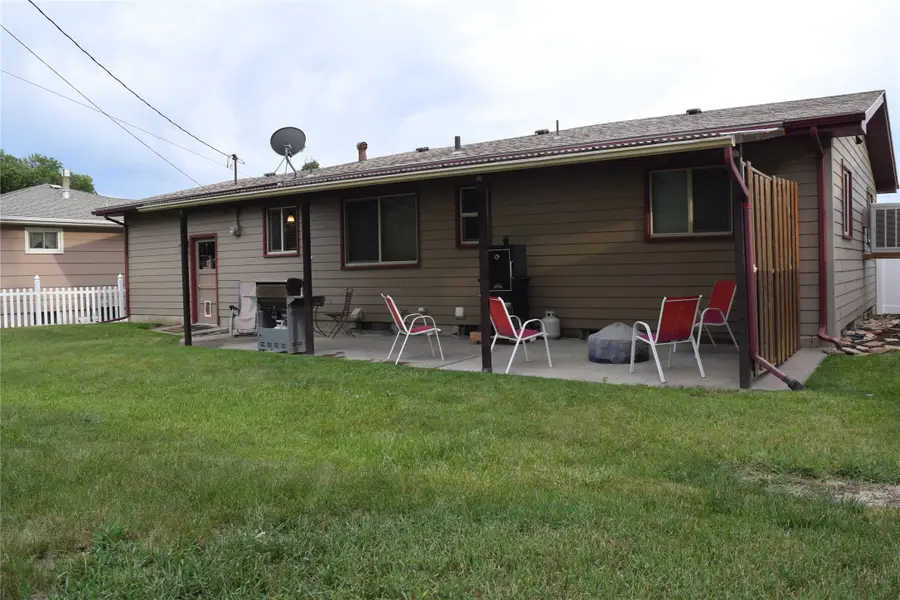1403 10th Avenue Nw, Great Falls, MT 59404 - #2