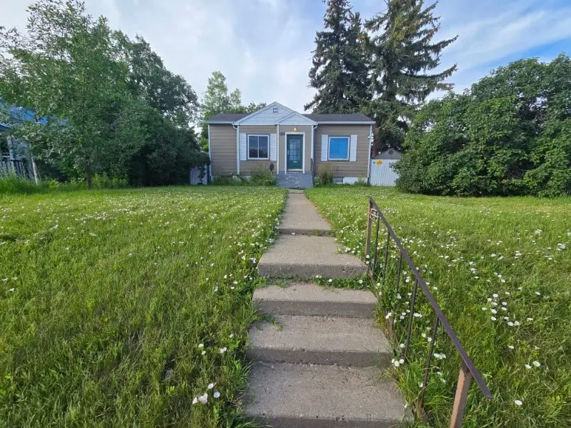 1304 7th Avenue S, Great Falls, MT 59405 - #1