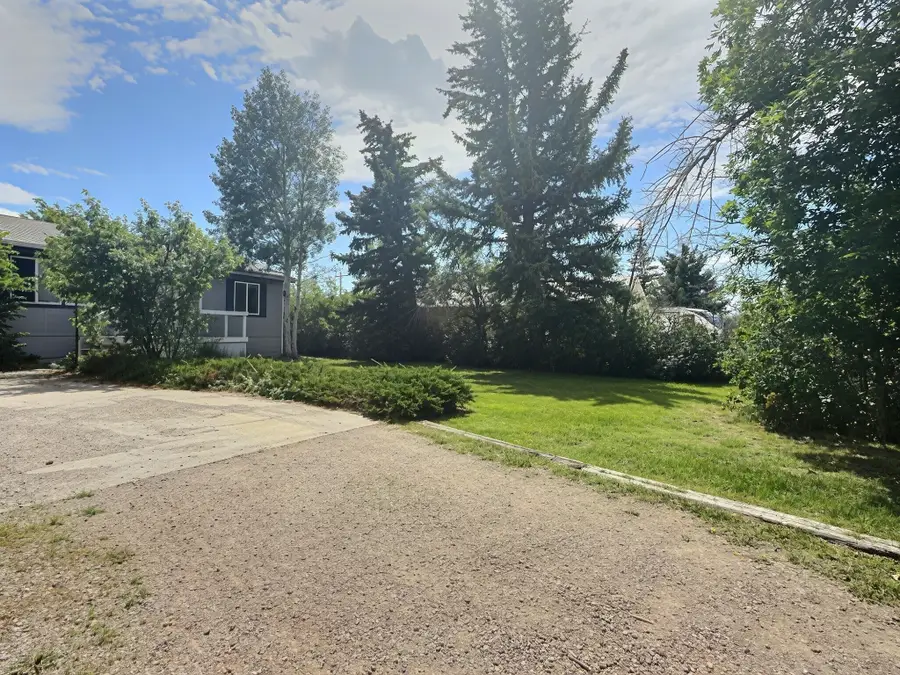 219 3rd Avenue Se, Cut Bank, MT 59427 - #3