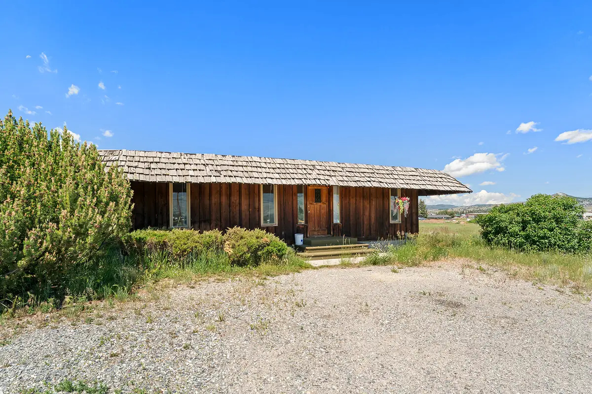 390 Holmes Avenue, Butte, MT 59701 - #1
