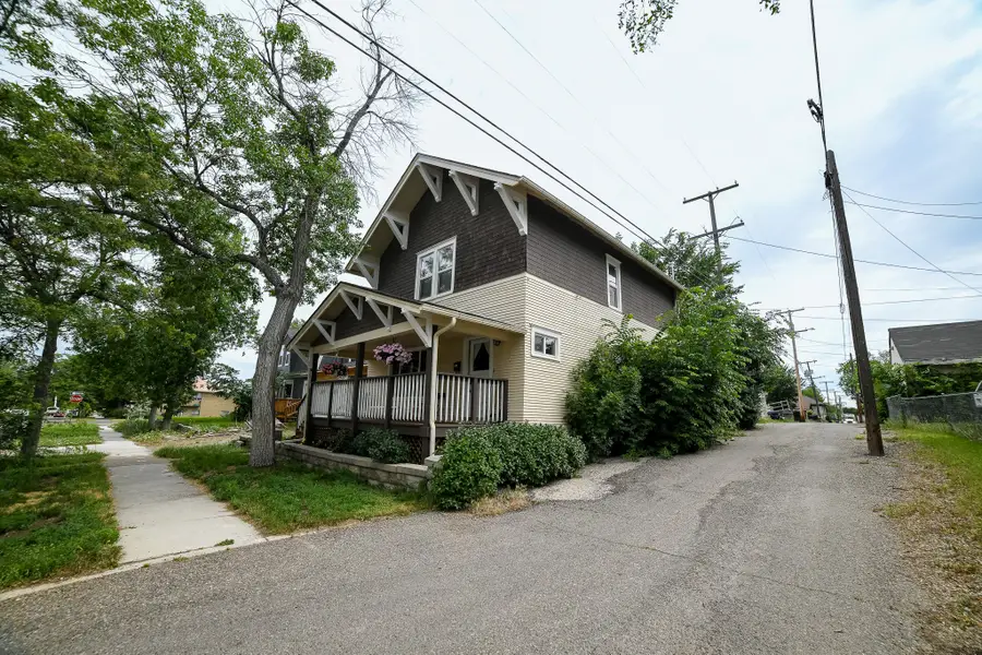 111 11th Street S, Great Falls, MT 59401 - #3