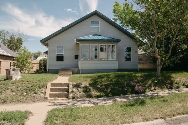 33 3rd Avenue Se, Cut Bank, MT 59427