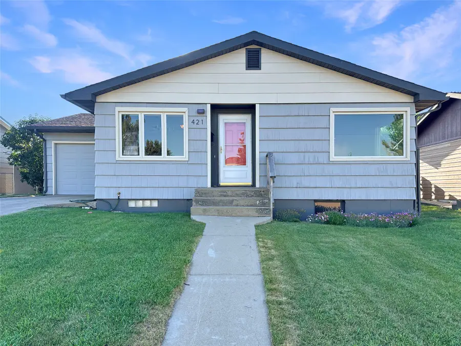 421 8th Avenue S, Cut Bank, MT 59427 - #2