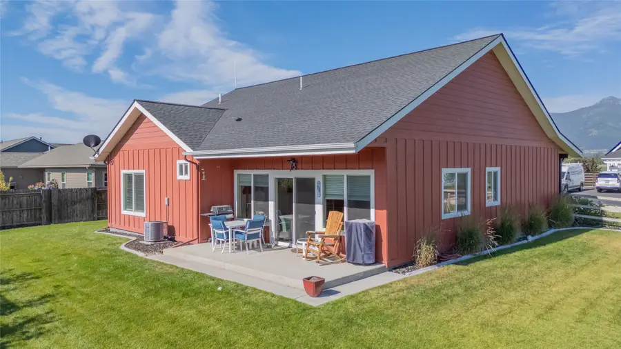 144 Farm Land Lane, Corvallis, MT 59828 - #3