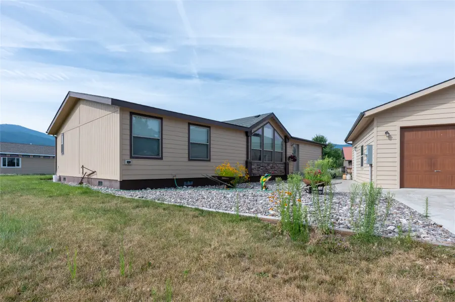 329 E Lynch Street, Plains, MT 59859 - #2