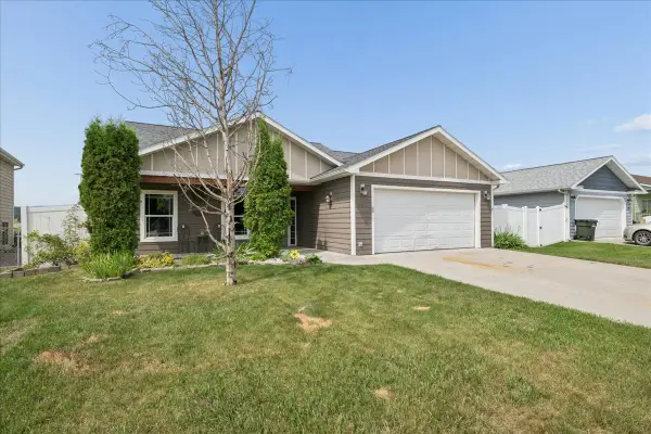 206 Jackson Peak Drive, Kalispell, MT 59901