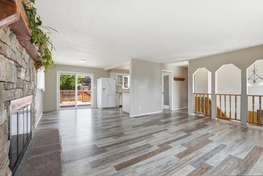 411 Hilltop Avenue, Kalispell, MT 59901 - #2