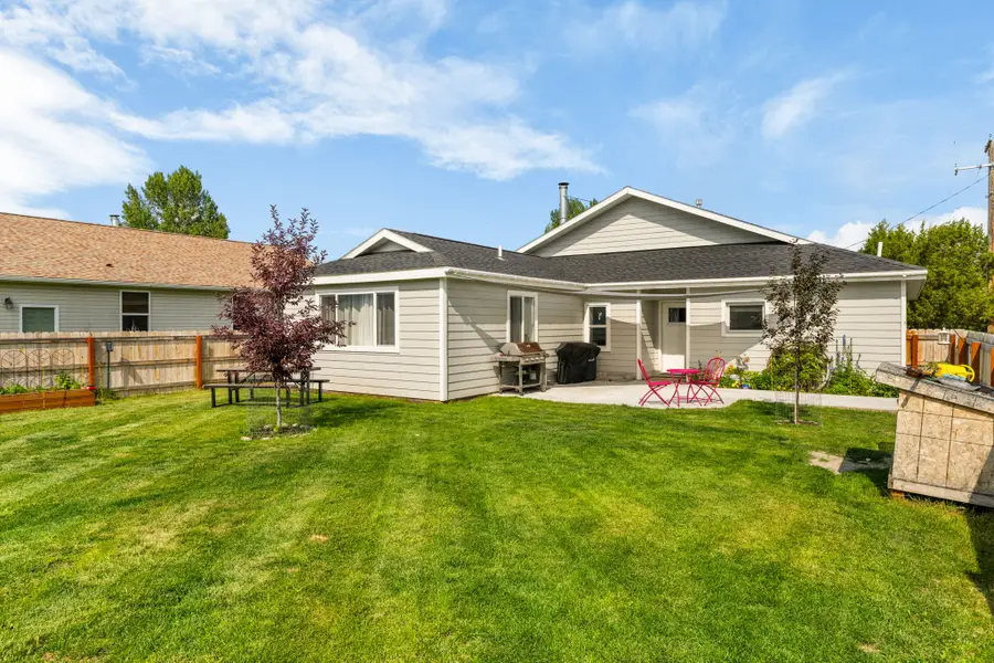 510 N Main Street, Twin Bridges, MT 59754 - #2