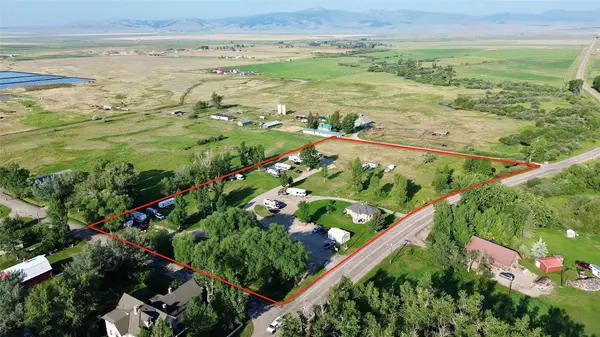 1004 Main Street, White Sulphur Springs, MT 59645