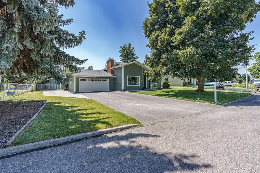 334 Hilltop Avenue, Kalispell, MT 59901 - #2