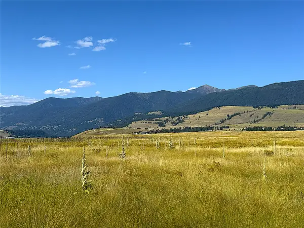788 Velvet Grove, Eureka, MT 59917
