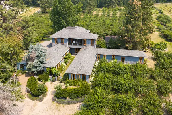 21848 Mt Highway 35, Bigfork, MT 59911