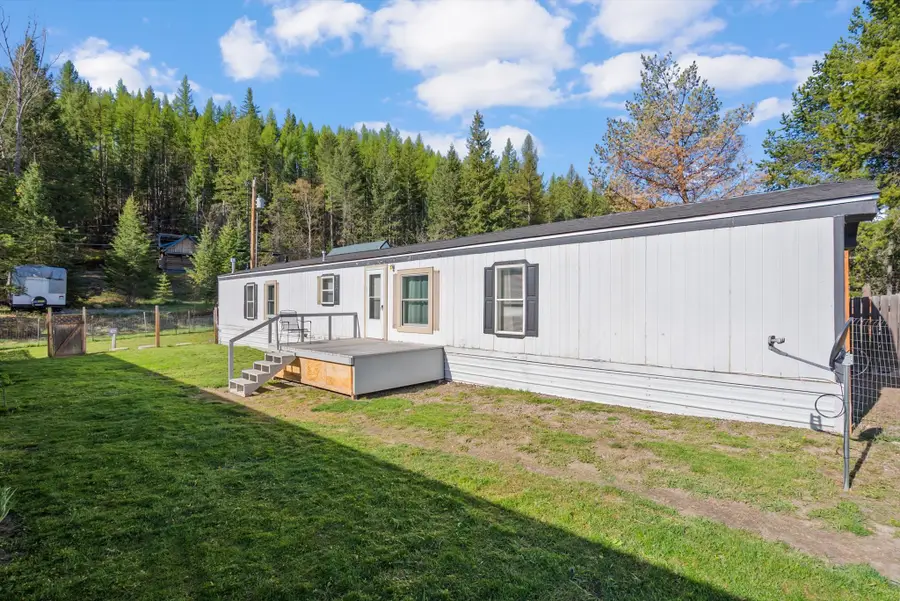 220 3rd Avenue S, Martin City, MT 59926 - #2