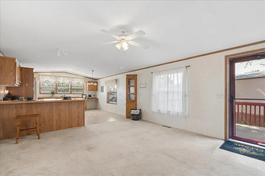 4157 Highwood Drive, Great Falls, MT 59405 - #3