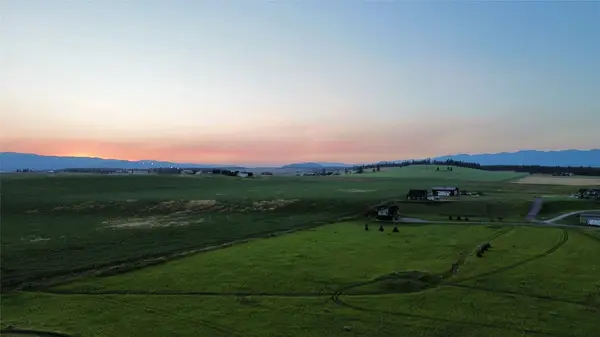 2122 N Wintercrest Drive, Kalispell, MT 59901
