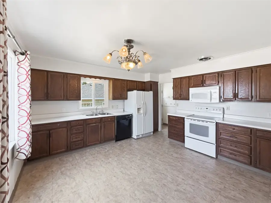 824 6th Street, Havre, MT 59501 - #2