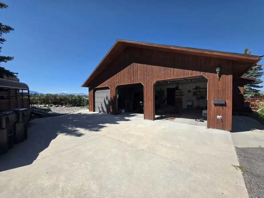 160 Vista Circle, Dillon, MT 59725 - #3