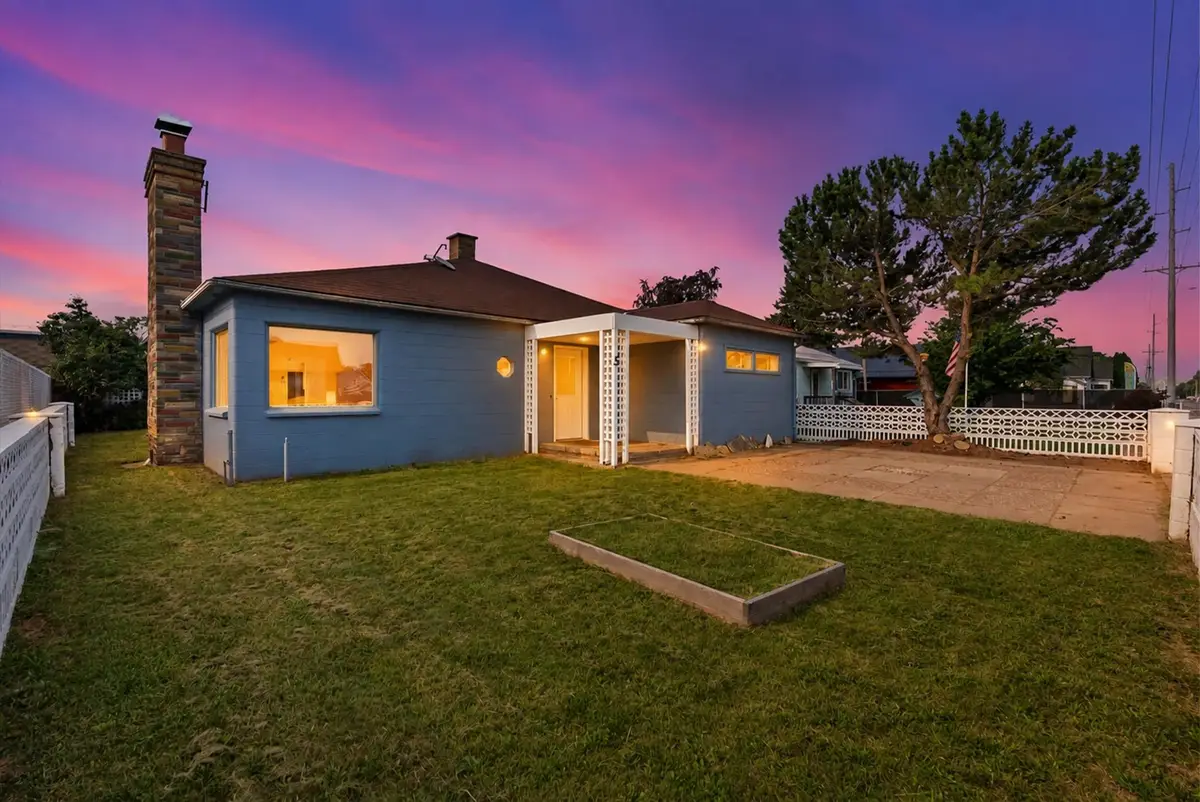 5 7th Avenue W, Polson, MT 59860 - #1