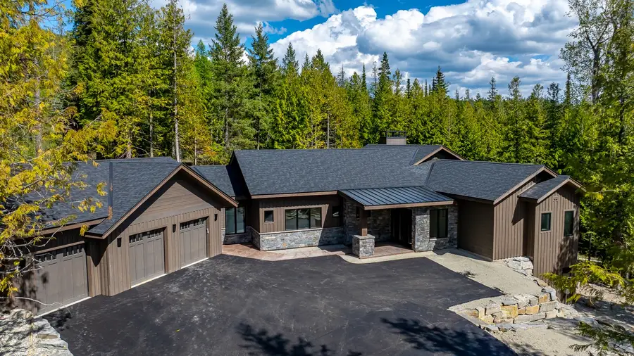 92 Woodlandstar Circle, Whitefish, MT 59937 - #2