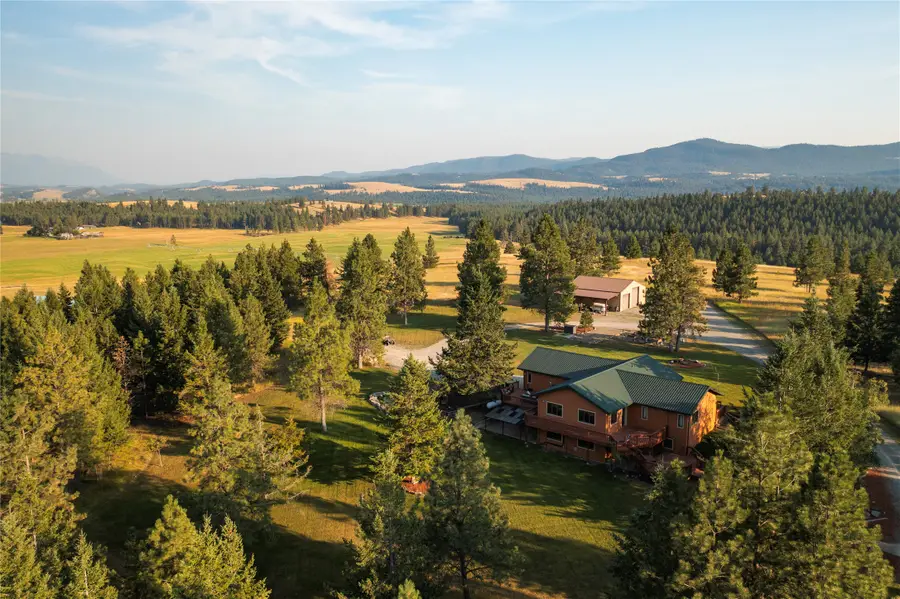425 Koocanusa Estates Drive N, Eureka, MT 59917 - #2