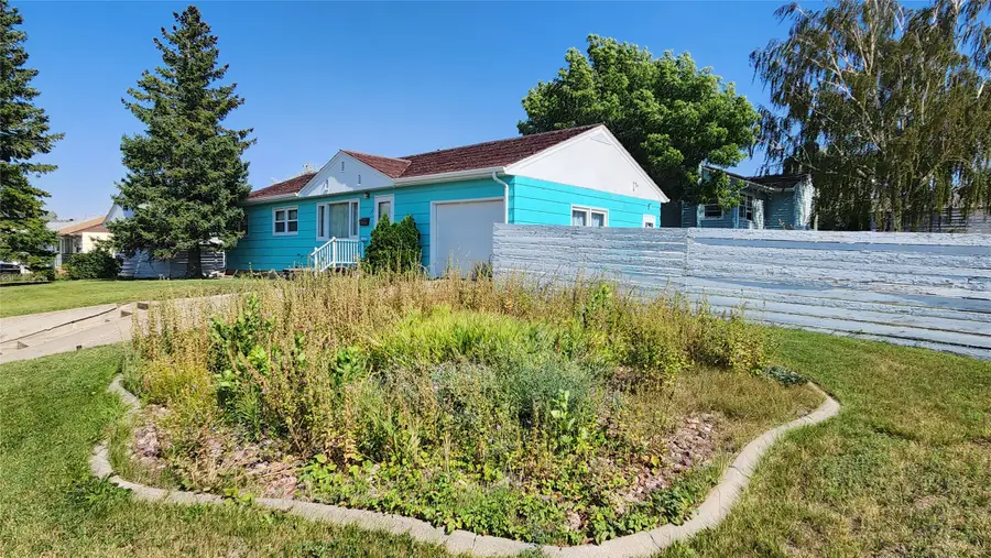 237 1st Avenue Sw, Cut Bank, MT 59427 - #2