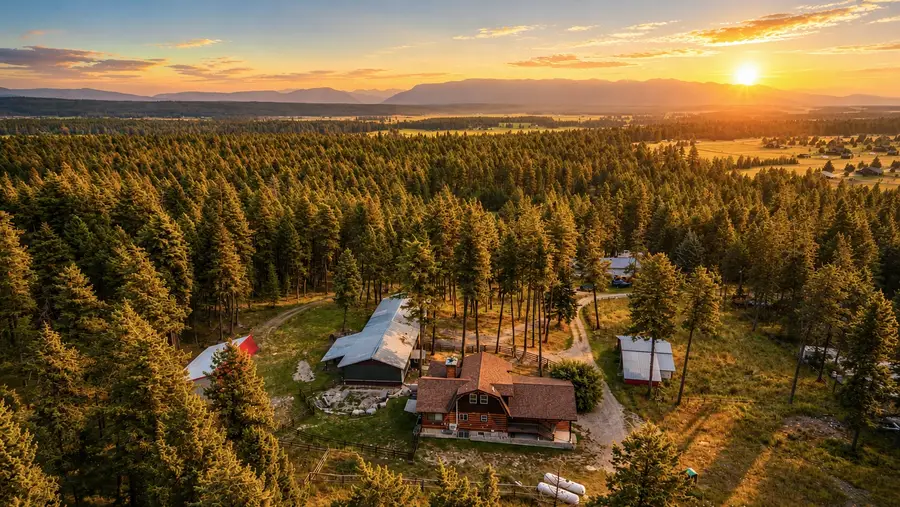 786 Lore Lake Road, Kalispell, MT 59901 - #2
