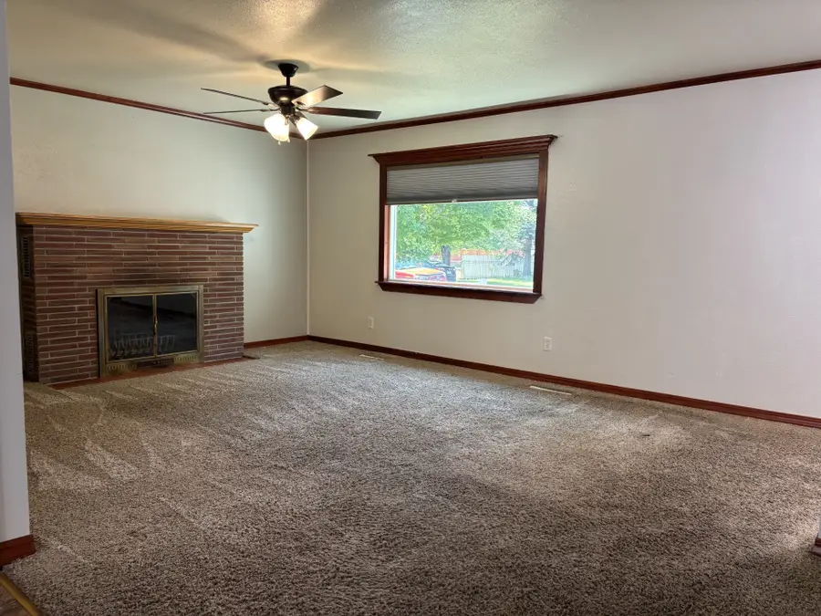 1111 6th Avenue E, Kalispell, MT 59901 - #3