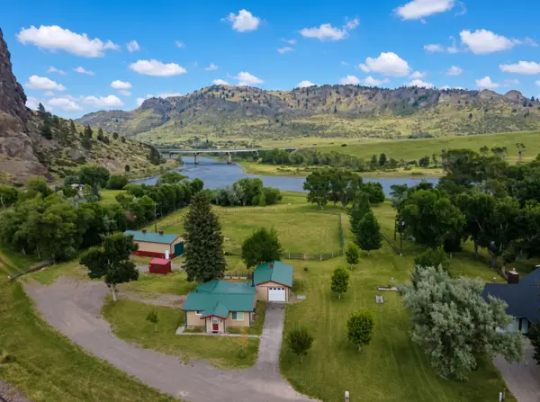 81 Seibold Lane, Cascade, MT 59421