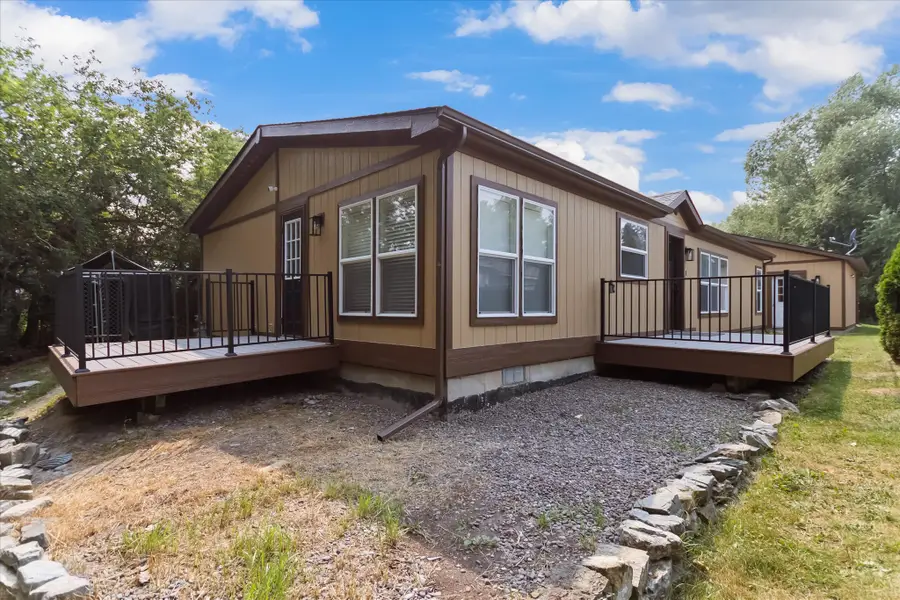 720 4th Avenue E, Columbia Falls, MT 59912 - #2