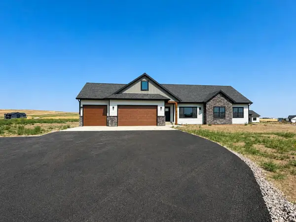 141 Barn Wood Lane, Great Falls, MT 59405