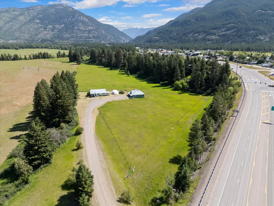 7240 Us Highway 2 E, Columbia Falls, MT 59912 - #2