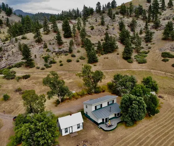 40 Meadow Harbor Lane, Cascade, MT 59421