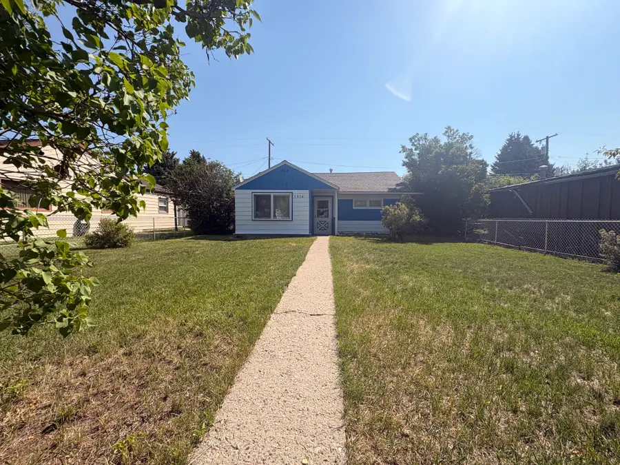 1914 Monroe Avenue, Butte, MT 59701 - #2