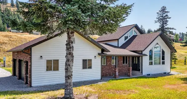100 Mountain Circle, Eureka, MT 59917