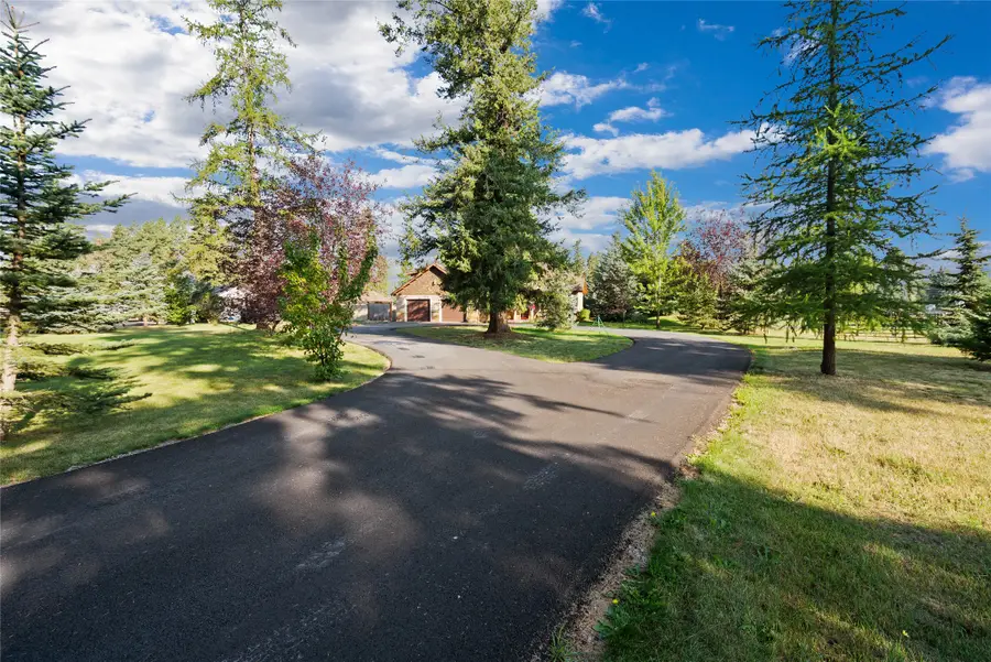 1086 Cowboy Way, Columbia Falls, MT 59912 - #3