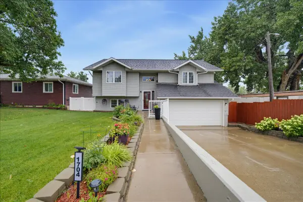 1704 19th Avenue S, Great Falls, MT 59405