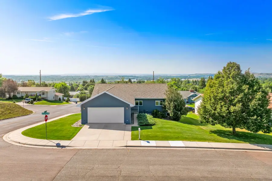142 29a Avenue Ne, Great Falls, MT 59404 - #3