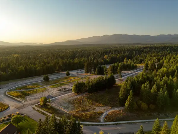 513 Gleneagles Trail, Columbia Falls, MT 59912