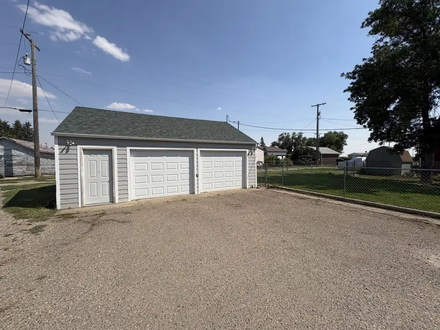 319 1st Street E, Chester, MT 59522 - #3