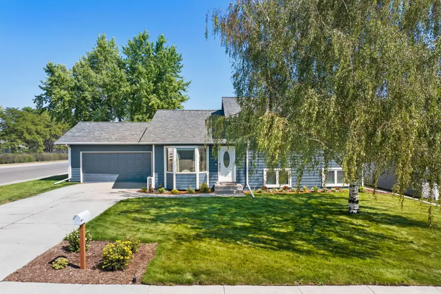 613 39a Street N, Great Falls, MT 59405 - #2