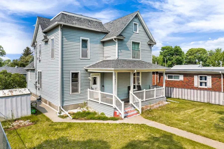 1821 6th Avenue N, Great Falls, MT 59401 - #3