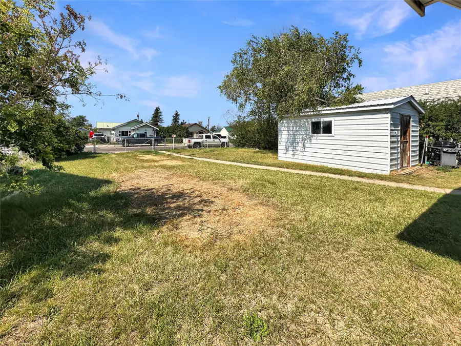25 2nd Avenue Sw, Cut Bank, MT 59427 - #2